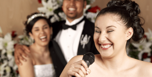 Read more about the article How to Give the Perfect Bridesmaid Speech